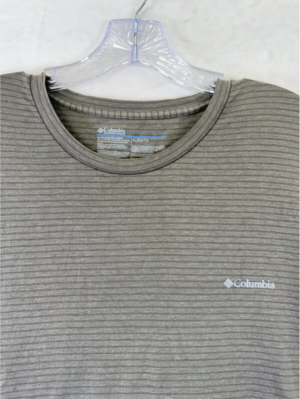 Columbia T Shirt Men XL Gray Striped Crew Neck Short Sleeve